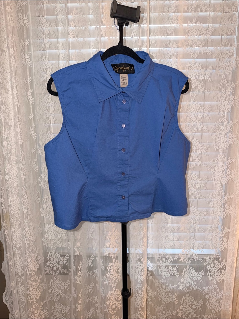 Sweet Years Sleeveless Button-Down Shirt in Blue